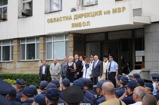 104 служители от ОД МВР - Ямбол са отличени по повод празника на служителите от МВР