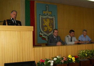 Служителите от Областна дирекция на МВР – Ямбол отбелязаха своя професионален празник