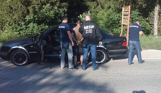Служител на пожарна безопасност във Видин задържан за незаконно притежание на наркотици