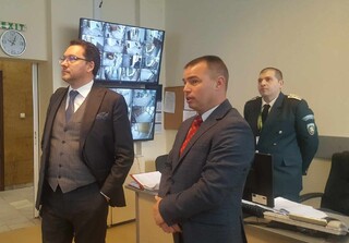 Министър Митов посети Националния център за борба с фалшиви и подправени документи  в ГДГП