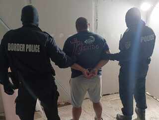 ГД „Гранична полиция“ разкри организирана престъпна група за трафик на незаконни мигранти