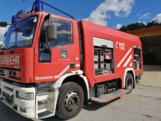 Пожарникари и планински спасители оказаха помощ на читиричленно семейство