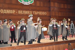 С Коледно тържество и подаръци ОДМВР – В. Търново зарадва  най-малките деца на служителите си