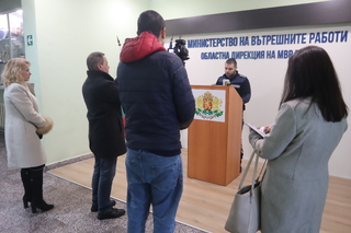 Резултатите от контролната дейност по пътищата в региона, представи на брифинг старши инспектор Асен Кожухаров от сектор „Пътна полиция“ – Видин