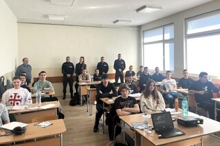 Курсанти от Академията на МВР посетиха гимназии в София, Пловдив и Варна