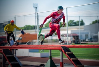 Най-характерните елементи от работата на пожарникарите са залегнали в основата на пожароприложния спорт