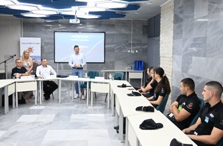С организацията на дейността на Френското министерство на вътрешните работи се запознаха курсанти от АМВР