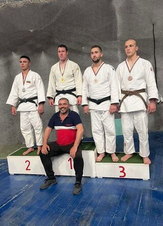 Златен медал по джудо на Държавното първенство завоюва курсант Генади Бурдиняшки