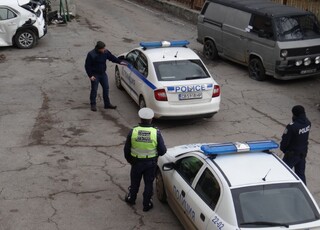 Обучение на тема „Тактически действия на полицейските органи при проверка на лица и МПС“ се проведе със служители на ОД на МВР – София