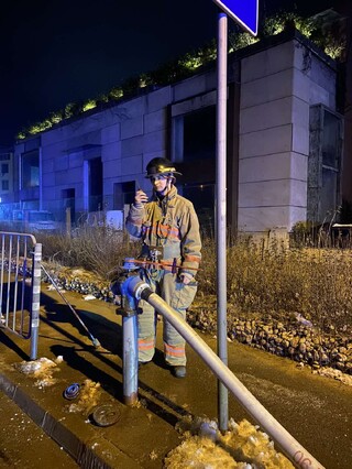 Курсантите от учебната дежурна смяна във Факултет ПБЗН взеха участие в ликвидирането на 3 пожара