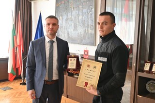 Академията на МВР отличи най-добрите си спортисти за 2023 година