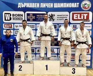 Силно представяне на държавното първенство по джудо за мъже записаха курсанти от Академията на МВР