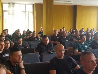 Стажантите от Главна дирекция „Гранична полиция“ се запознаха с актуалната обстановка по отношение на бежанците в Република България