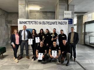 Пореден успех в стрелбата за курсанти от Академията на МВР