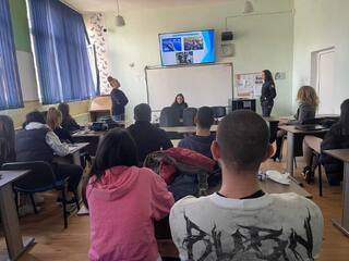 Кюстендил и Перник се включиха в кампанията „Обучение в АМВР“