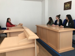 Посещение на ученици – доброволци от Детско полицейско управление при Районно управление - гр. Смолян в Академията на МВР, факултет „Полиция“