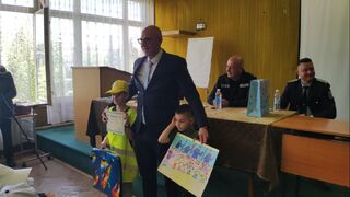 Доброволци от Детските полицейски управления в областта получиха награди за участието им в разнообразни инициативи