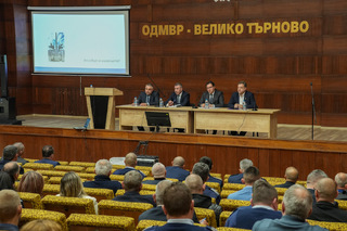 ОДМВР-Велико Търново е пример за целенасочена дейност за превенция, заяви министър Митов на анализа на дирекцията