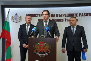 ОДМВР-Велико Търново е пример за целенасочена дейност за превенция, заяви министър Митов на анализа на дирекцията