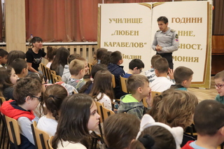 500 деца от област Видин преминаха обучение за поведение при бедствия в рамките на проект по Програма ИНТЕРРЕГ VІ-А ИПП България-Сърбия 2021-2027 г.