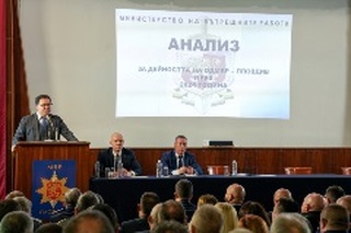 Всеки съвестен служител ще срещне подкрепата ни, заявиха министър Митов и главен комисар Рашков на отчета на ОДМВР-Пловдив