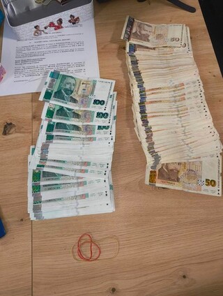В две акции служители на сектор „Наркотици“- СДВР задържаха наркоразпространители и иззеха около 600 грама кокаин и хероин