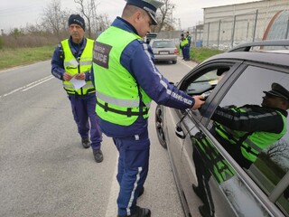 1033 са установените нарушения на скоростните режими по време на проведената специализирана полицейска операция за контрол по линия на ROADPOL