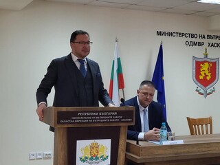 Министър Митов: Наложително е да изчистим улиците от наркотици и да обучим служителите си да действат инстинктивно по закон