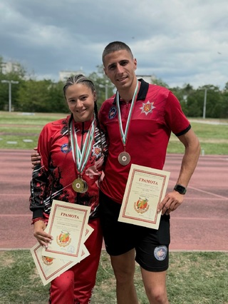 Златни момичета, златни медали