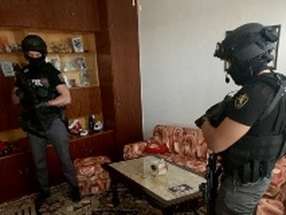 ГДБОП и ДАНС неутрализираха престъпна група за международен трафик на наркотици