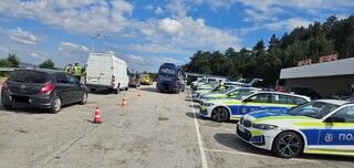 Специализирана полицейска операция по метода „широкообхватен контрол“ се проведе на автомагистрала „Тракия“