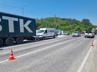 Мащабна полицейска операция по метода ,,широкоообхватен контрол“ на територията на област Велико Търново