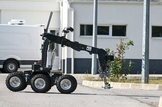 Демонстрация за обезвреждане на дрон бе представена в АМВР