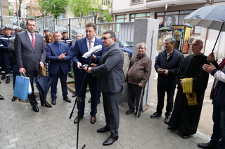 Вътрешният министър откри обновената сграда на РУ-Петрич