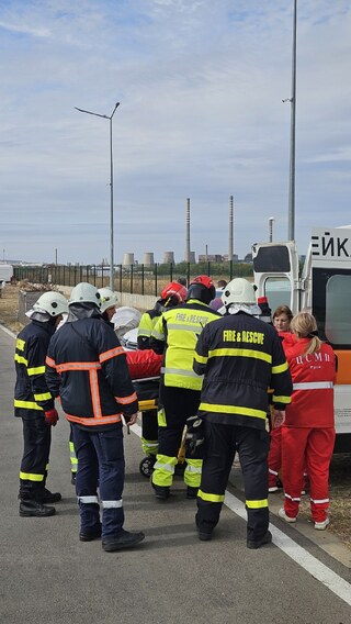 УСПЕШНО ПРИКЛЮЧИ ПОЖАРО-ТАКТИЧЕСКОТО УЧЕНИЕ В СКЛАДОВАТА БАЗА НА „ЛПМ ЕКСПРЕС“ ЕООД – РУСЕ