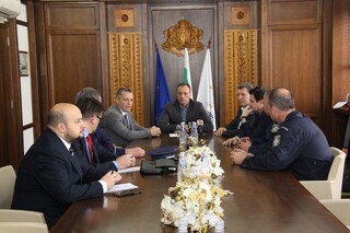 Продължава добрата европейска практика в Банско да патрулират допълнителни полицейски сили, включително гръцки и румънски патрули.