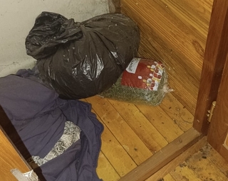 Столични полицаи иззеха голямо количество наркотици и бойни пистолети със заличени номера и заглушител
