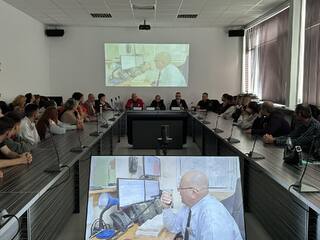 ОДМВР- Шумен с учебен филм за евакуация от сграда при криза със стрелец