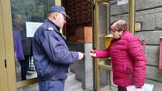 С грижа към възрастните хора в Нови пазар