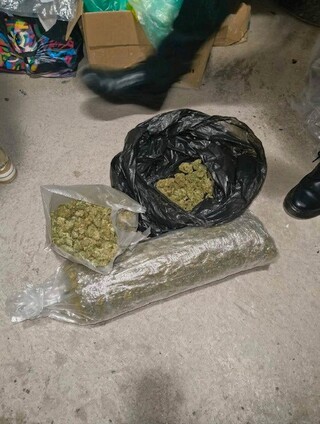 Столични полицаи откриха голямо количество наркотични вещества при спецакция