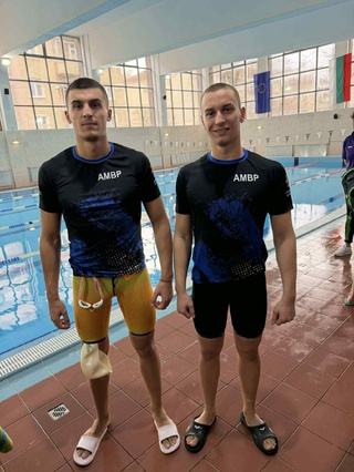 Наш курсант със златен медал от Националния университетски шампионат по плуване