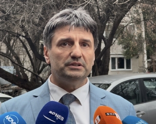 Столични полицаи задържаха извършители на домови кражби