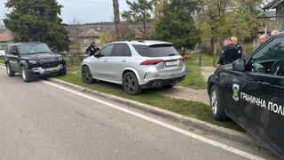 Гранични полицаи от РДГП – Русе разкриха и върнаха откраднат в Чехия луксозен автомобил
