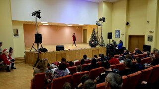 Дядо Коледа зарадва децата на служителите на МВР в Русенско 🎄