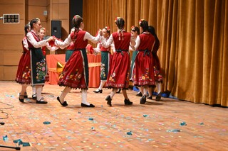 Коледният концерт на курсантите от АМВР разкри скрити таланти