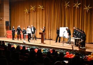 Коледният концерт на курсантите от АМВР разкри скрити таланти