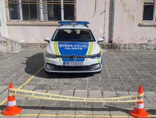 Служители на реда участваха в учебни занятия на няколко начални класове в Пловдив