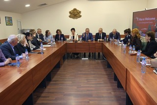 Deputy Minister Ivan Anchev participated in a meeting with the heads of regional education administrations from across the country