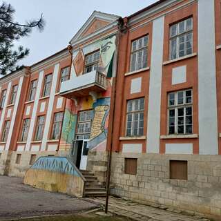 Двама служители на РУ-Търговище – с превантивна беседа пред ученици от основно училище в търговищко село