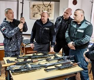 Курс за професионална специализация „Ремонт и поддръжка на въоръжението“ се провежда в ЦСПП– Казанлък.